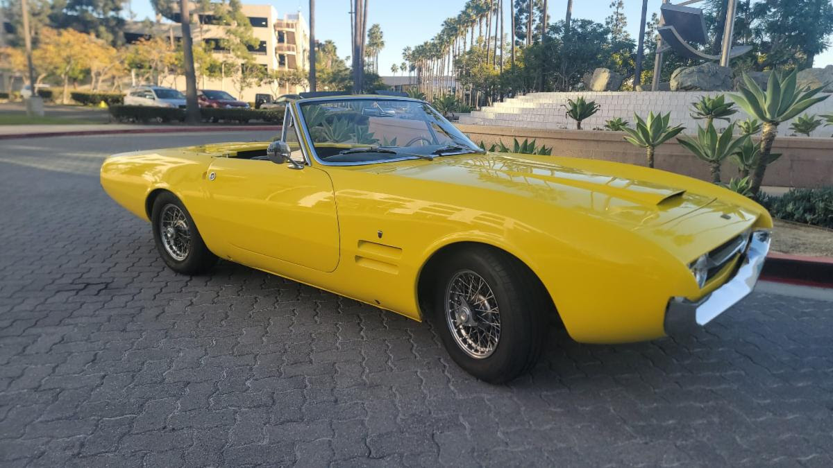 Lot  - Rare 1967 Ghia 450SS